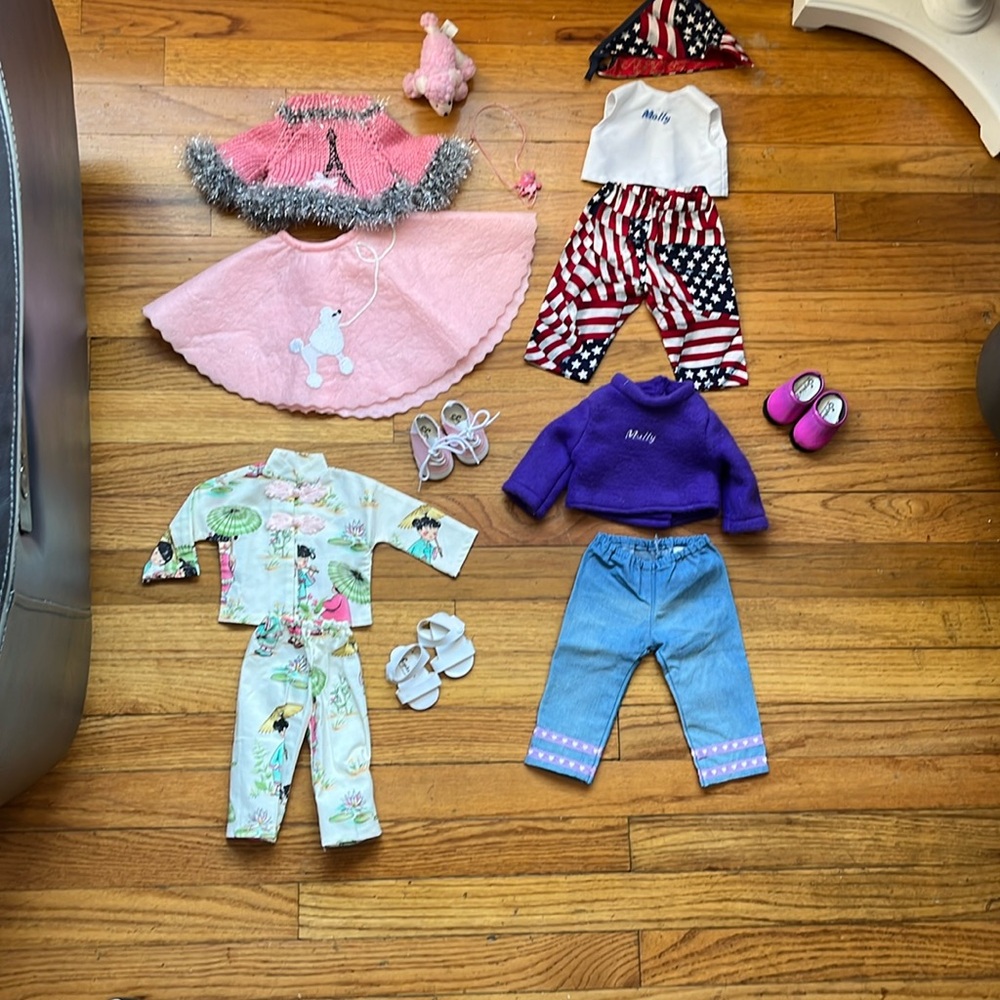 4 outfits for American Girl style Doll